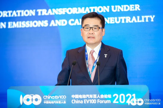 松下集团本间哲朗：正研发4680型圆柱电池 2-3年后全面实施无钴化