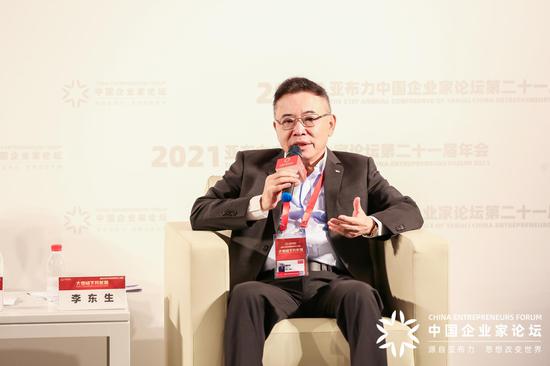 TCL李东生：中国企业要敢于走出去 未来3年海外营收目标超千亿
