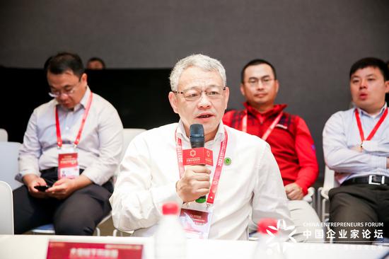 艾路明：中国房地产相关联的产业 大概占中国碳排放的40%