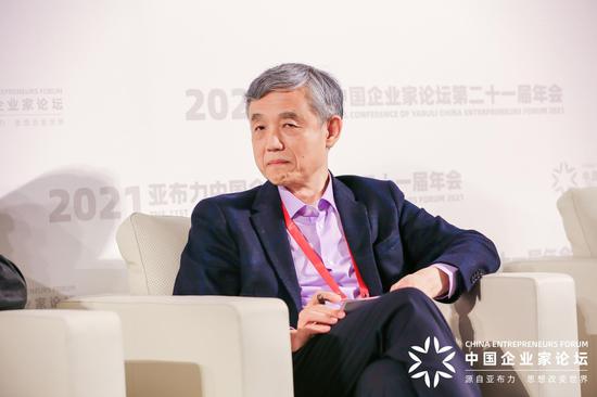 薛澜：新技术扩散的速度前所未有 短短几天就普及了