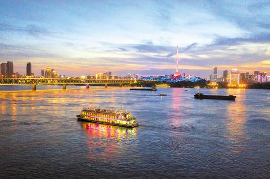 长篇小说《武汉之恋》连载——之十九