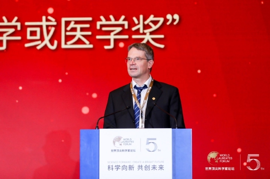 “生命科学或医学奖”得主、德国生物化学家迪尔克·格尔利希