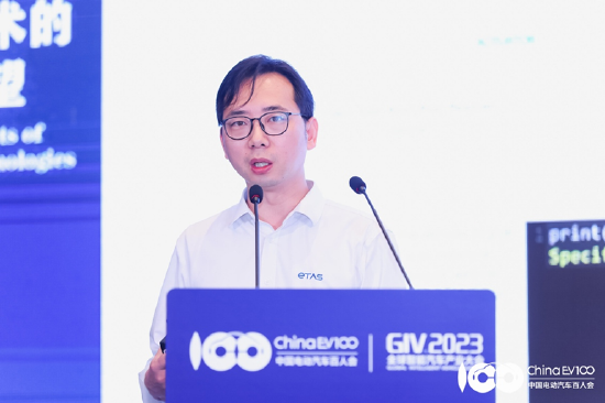 易特驰中国首席工程师鲍健：未来汽车应用开发会和主流互联网应用开发方式进行对接