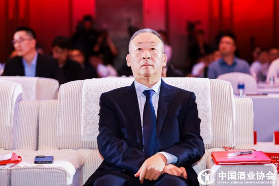 宋书玉：随着人们健康消费意识不断增强，中国白酒低酒度、高品质一定是发展方向