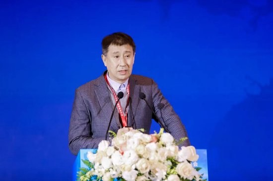 左春：AIGC是一场数字化变革，各行业都存在广阔的应用空间和发展潜力