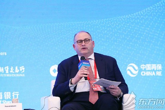 德国贸易银行海外公司业务董事会成员 Roland BOEHM