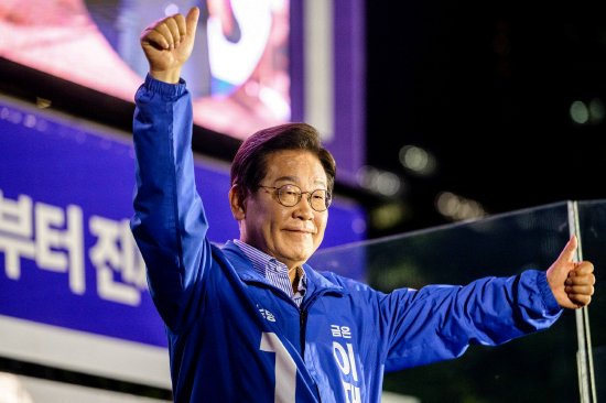 出口民调显示韩国反对党候选人李在明将拿下大选