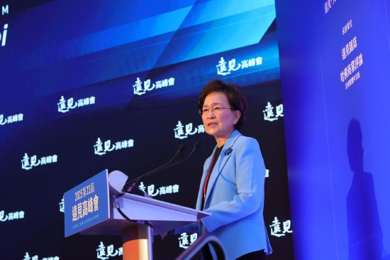 远见・天下文化事业群发行人王力行开场致词。黄菁慧摄