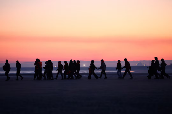 哔哩哔哩:百联ok卡-英国宣布现代史上规模最大的庇护政策改革