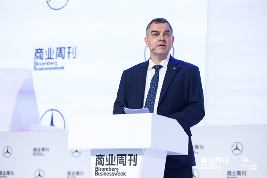 新开发银行ESG负责人 罗曼诺沃日洛夫博士