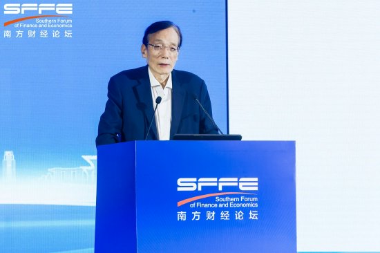 如何解决人民币“不匹配”问题？刘世锦：大幅增加离岸人民币数量，加快人民币国际化进程