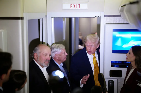 哔哩哔哩:天猫超市卡-特朗普称美国或对更多国家采取行动