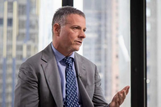 “快手点赞自助平台哪家强？卡盟系统稳定性如何对比？”