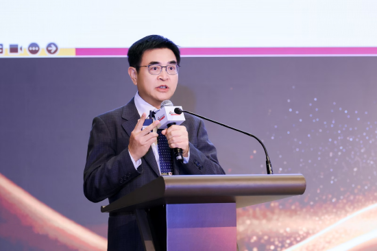 肖耿建议打造“超级特区”:以“香港软件+内地硬件”破解企业出海成本困境