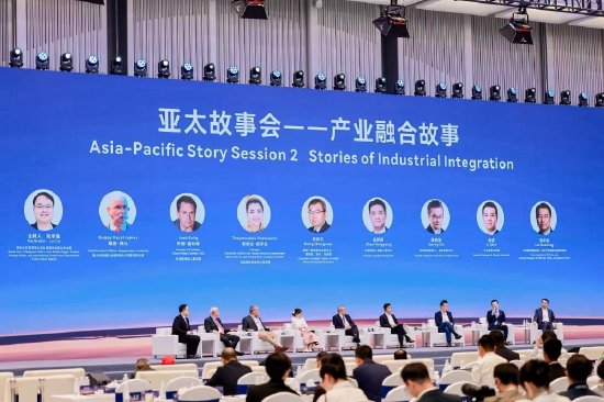 图为：亚太媒体高端论坛活动“亚太故事会”现场（受访者供图）