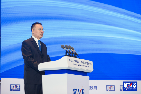 银保监会副主席梁涛：一些机构借助不当金融创新，衍生出影子银行新变种