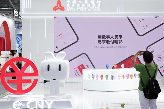 中国金融业这十年：绿色贷款余额居世界前列 大病保险覆盖12亿人