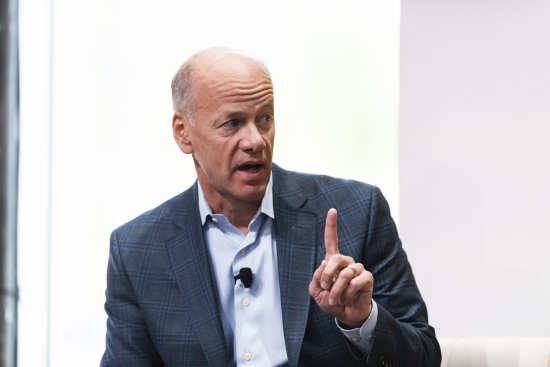 硅谷银行首席执行官Greg Becker