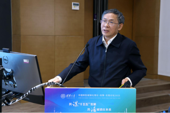 魏后凯　中国社会科学院学部委员、农村发展研究所原所长