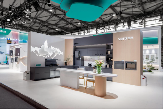 从“性价比”到“心价比”，华帝以情绪价值重塑厨电体验