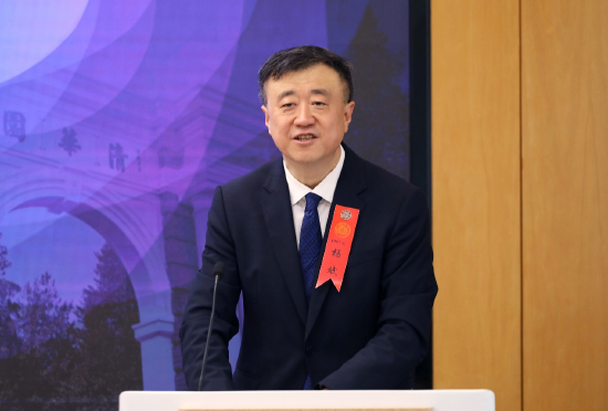 清华大学副校长杨斌：为世界范围内经济学界的发展贡献清华力量