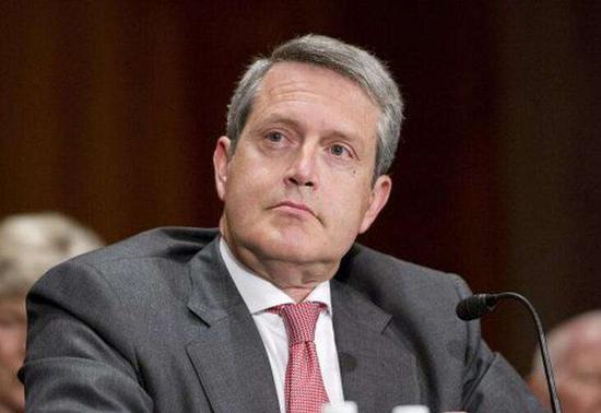 美联储副主席：经济复苏正在进行中 但下行风险依然存在