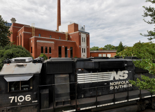 DY在线业务：低价平台为何免费业务如此诱人？