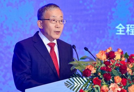 于学军：当前AI是否有泡沫？黄仁勋说的发展是真的 我看泡沫也是真的