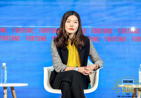 sportfive拉加代尔体育大中华区董事总经理兼全球高级副总裁李莹出席