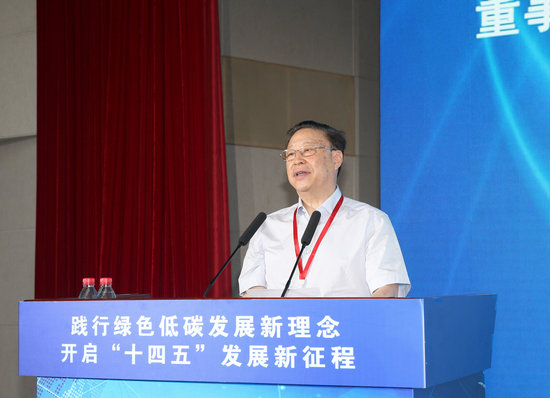 三花控股总裁张道才:应鼓励年轻人到制造业企业工作_新浪财经_新浪网