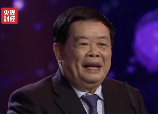福耀玻璃工业集团股份有限公司董事长曹德旺