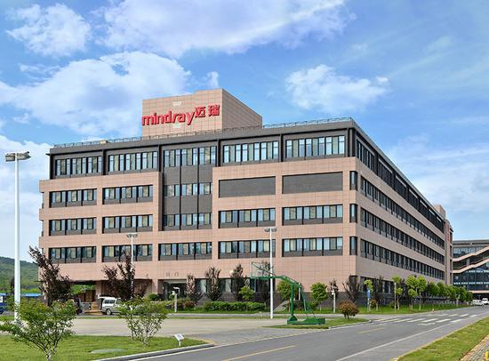 迈瑞医疗董事长身价暴增35亿美元 坐稳新加坡首富