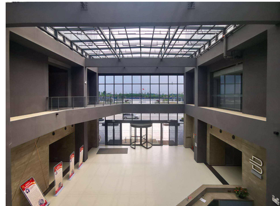 富士康调动人员入驻拜腾，债转股方案遭员工拒绝