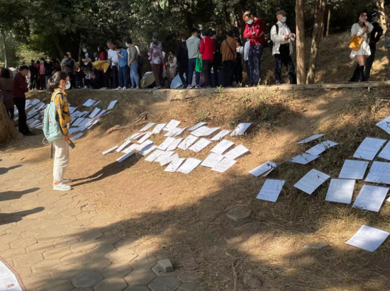 揭秘相亲角故事：什么资产都有，就是没有爱情|观潮