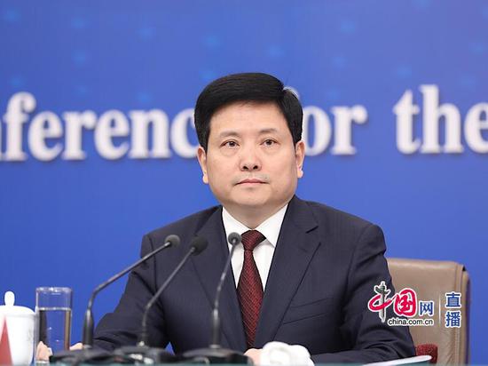 财政部副部长刘伟