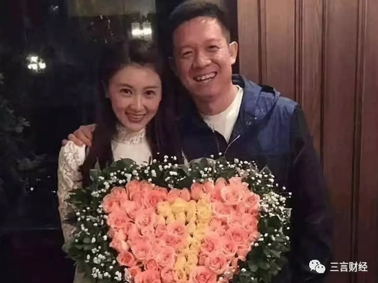 传贾跃亭与甘薇申请离婚:已支付51万美金家庭抚养费