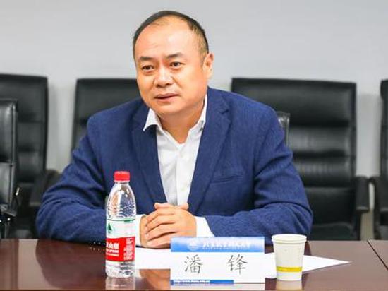 北京市经信局副局长潘锋：健康宝没有采集过用户任何位置信息