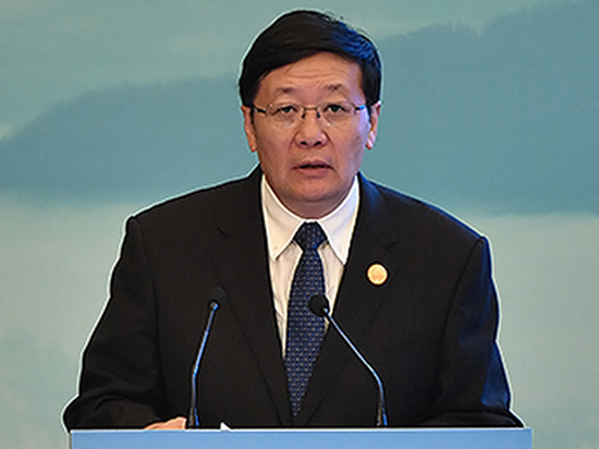 楼继伟：维护美国自身利益的同时，不能违反常识