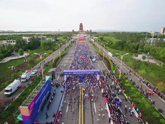 甘肃山地马拉松事故21人遇难 甘肃已成立事件调查组