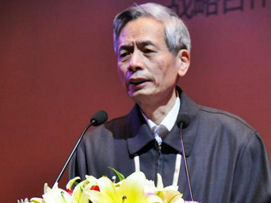 朱中一：织牢房地产平稳健康发展的安全网