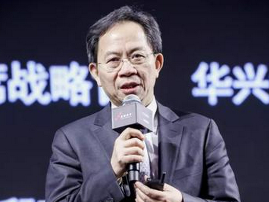 邱晓华：地产商要把现金流不中断作为最重要环节考虑