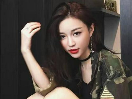 网络主播雪梨和林珊珊偷逃税被处罚 评论：严查网络主播偷逃税，维护社会公平！