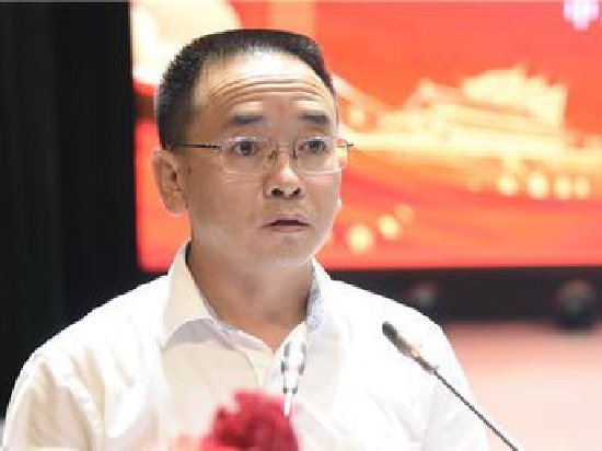 张德芹喊话科技工作者：只要愿意来，习酒什么都可以给