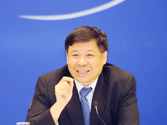中国财政部原副部长朱光耀：更大力度吸引国外直接投资，推进高水平对外开放