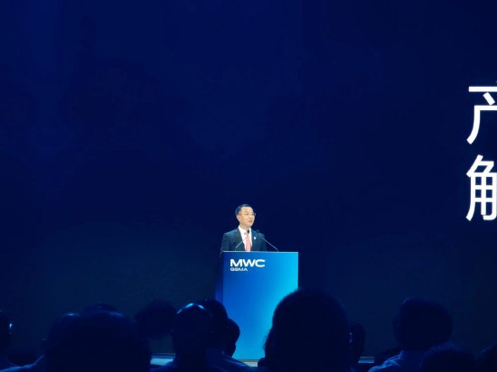 中国联通董事长刘烈宏：2年内50%工作将受到人工智能的深刻影响