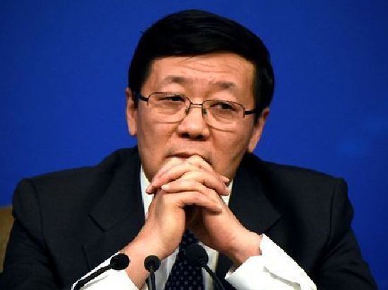 楼继伟：不应通过债务置换解决地方债风险 建议增加1.5-2万亿元财政赤字
