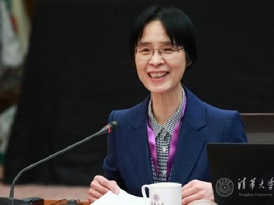 江小涓：培育新动能要抓关键因素