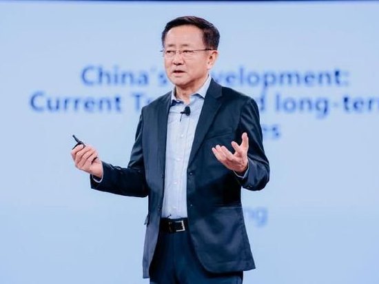 樊纲：其它国家高额通货膨胀时，我国物价不涨在一定意义上看是件好事