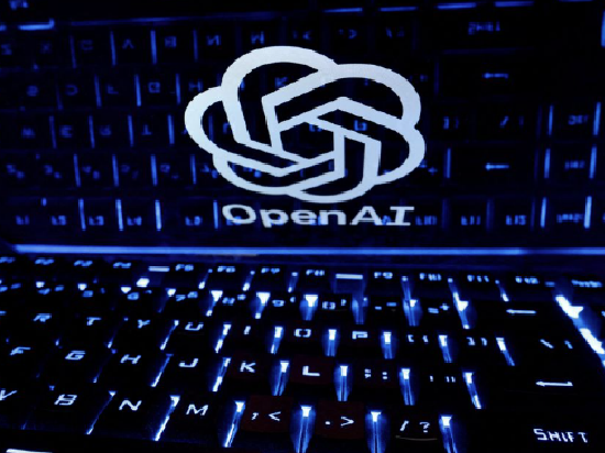 OpenAI被曝洽谈出售股份：估值飙升至900亿美元