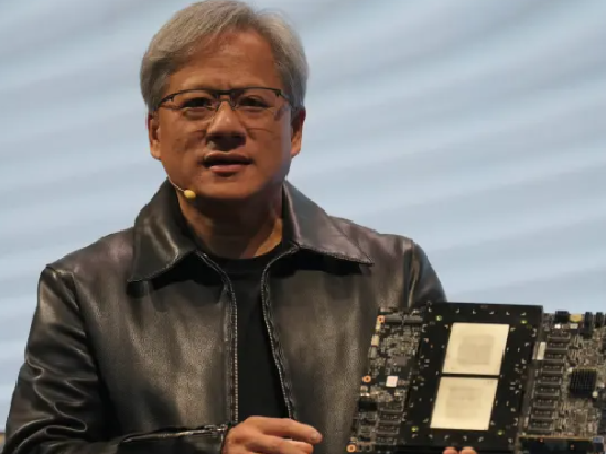 英伟达发布新一代AI芯片H200 性能最高提升90%